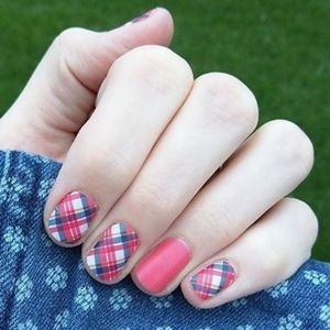 💅$3 Bundle Item Jamberry Nail Wrap  - Highlander